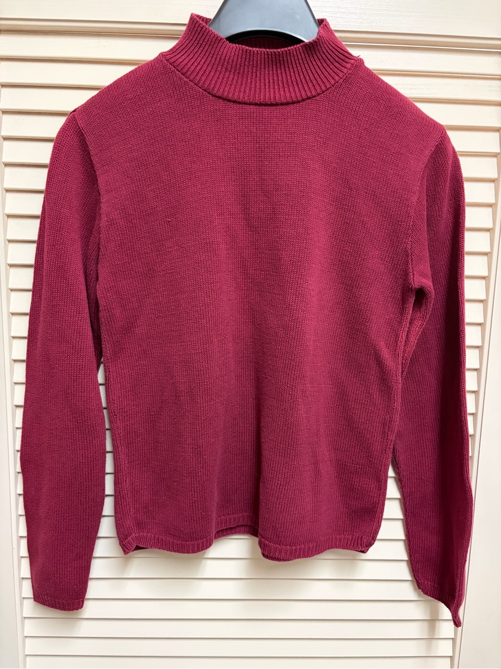 Vintage Pierre Cardin Turtleneck Sweater Womens S Burgundy USA Made 90s *Faded*